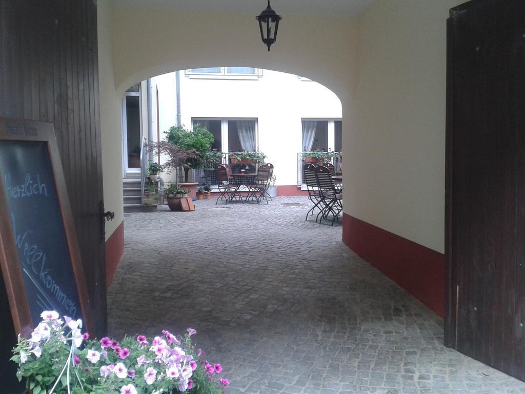Garni-Hotel Zum Alten Ratskeller Фечау Екстер'єр фото